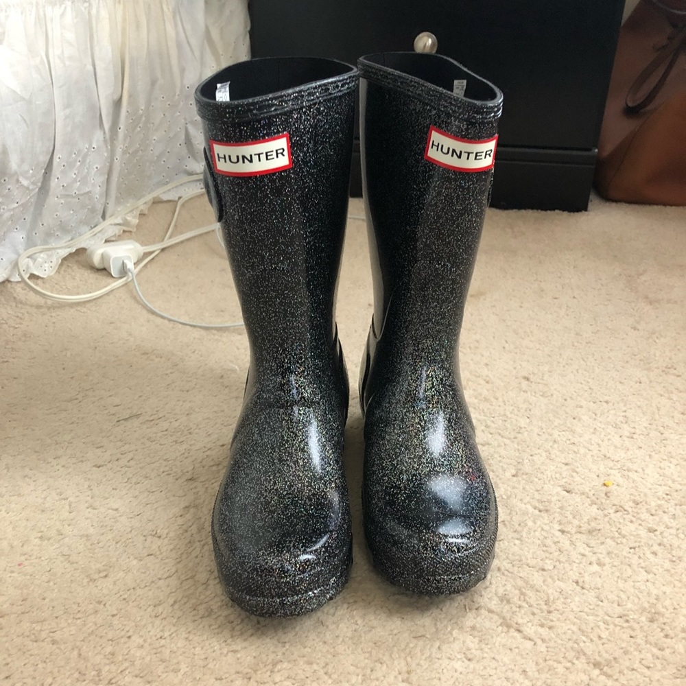 NIB Size 5 Hunter Boots